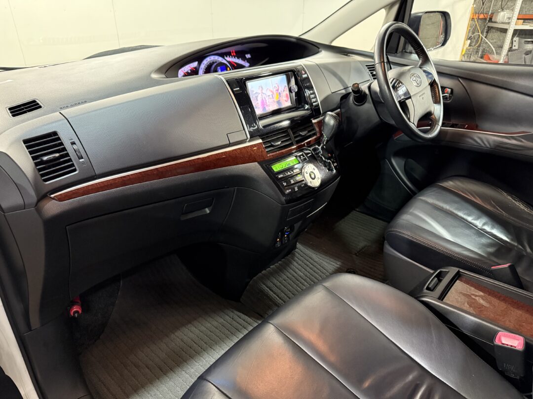 エスティマ 5718