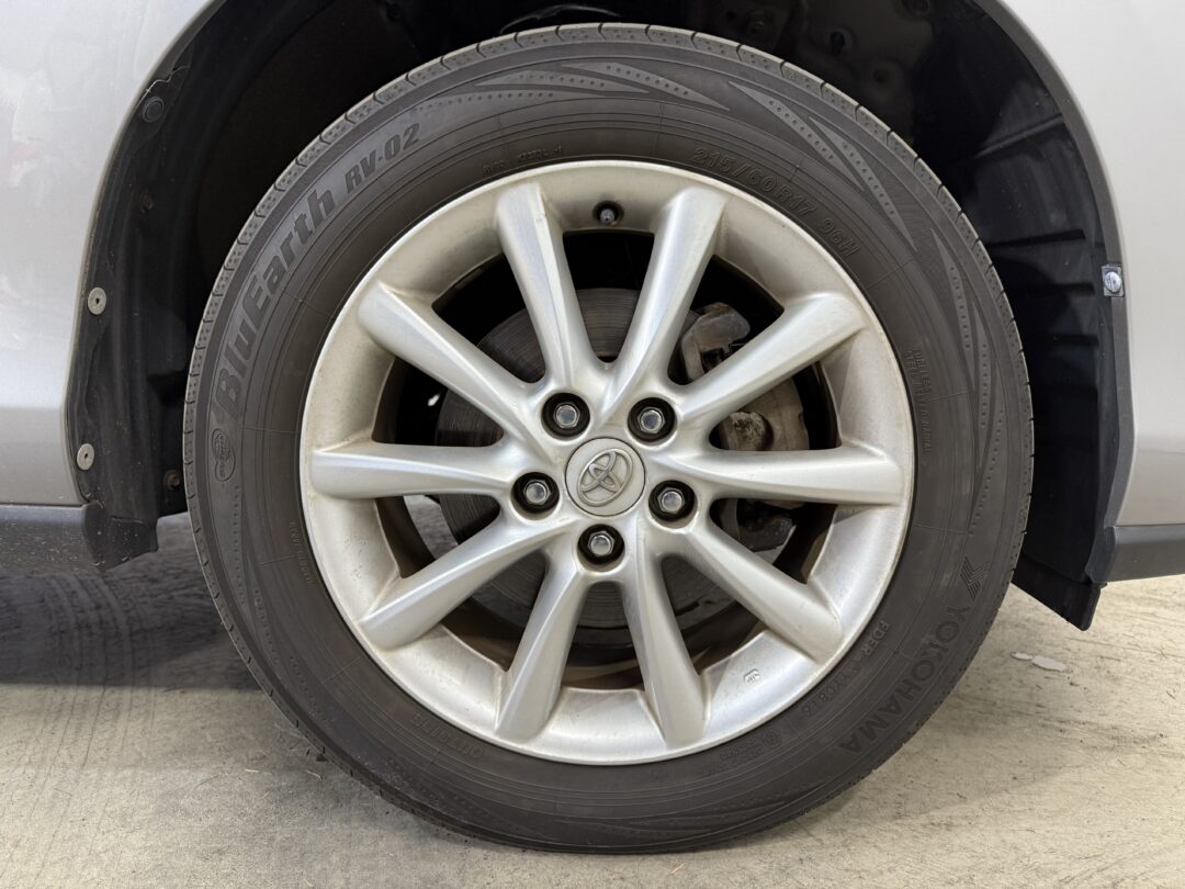 エスティマ 8202