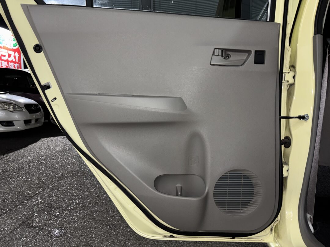 ミライース 7369