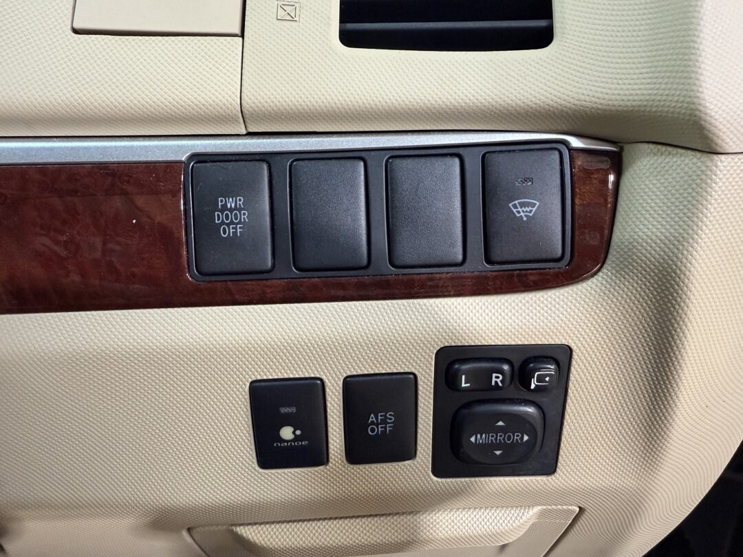 エスティマ 8202