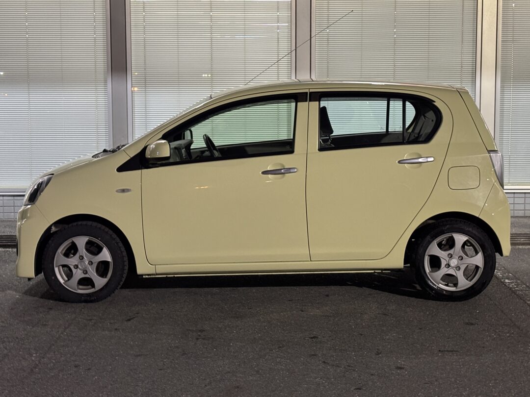 ミライース 7369