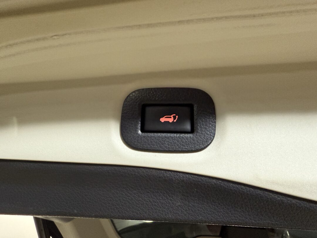 エクストレイル 8323