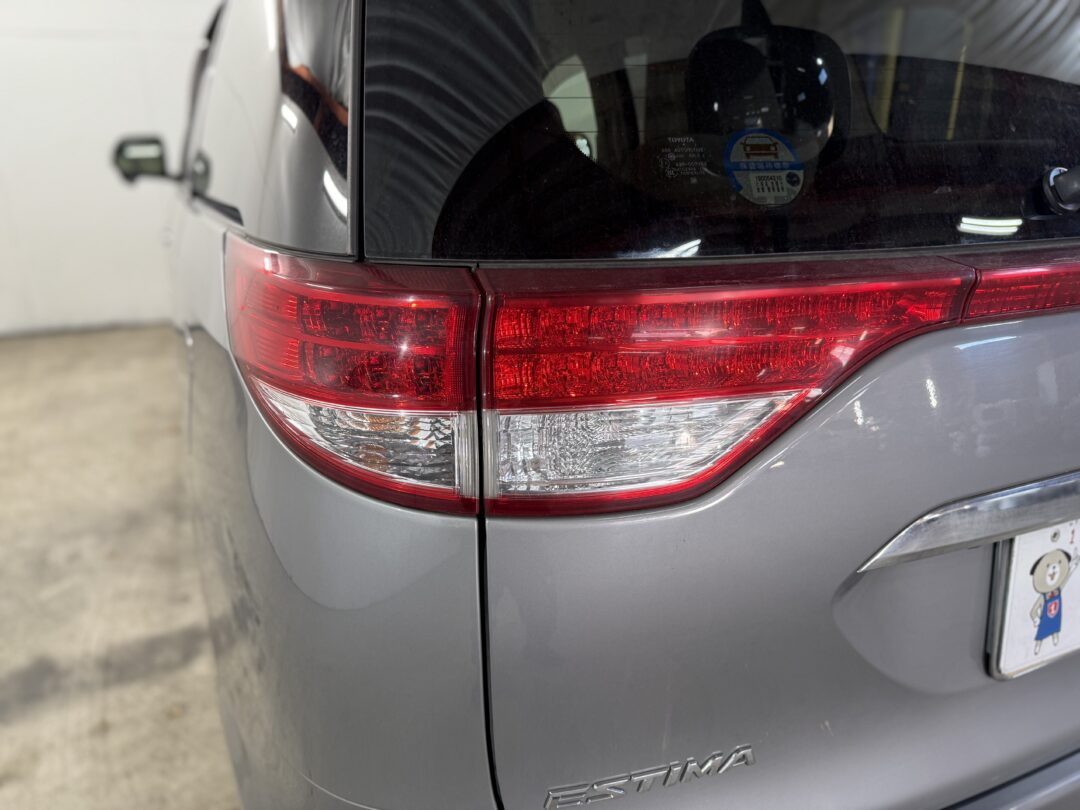 エスティマ 8202