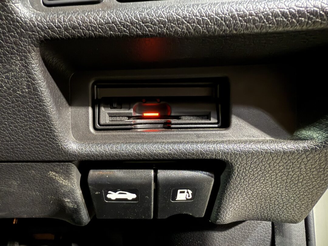 エクストレイル 8323