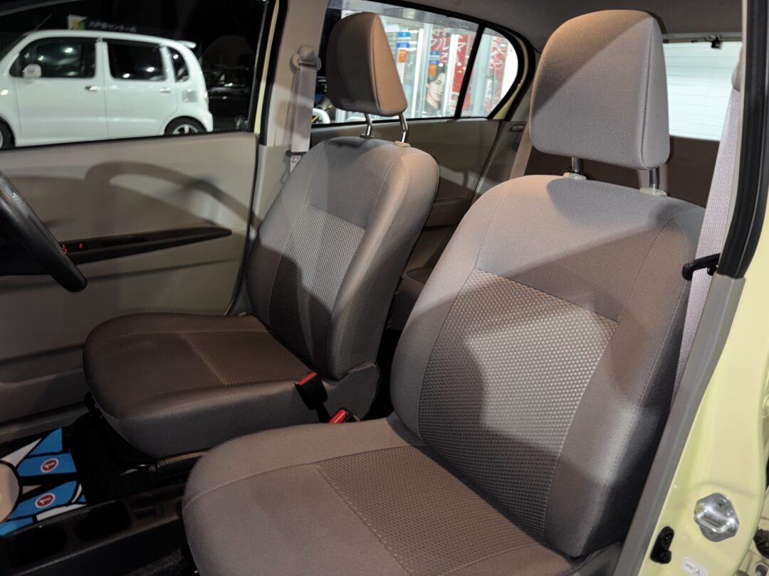 ミライース 7369