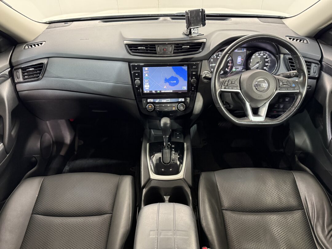 エクストレイル 8323