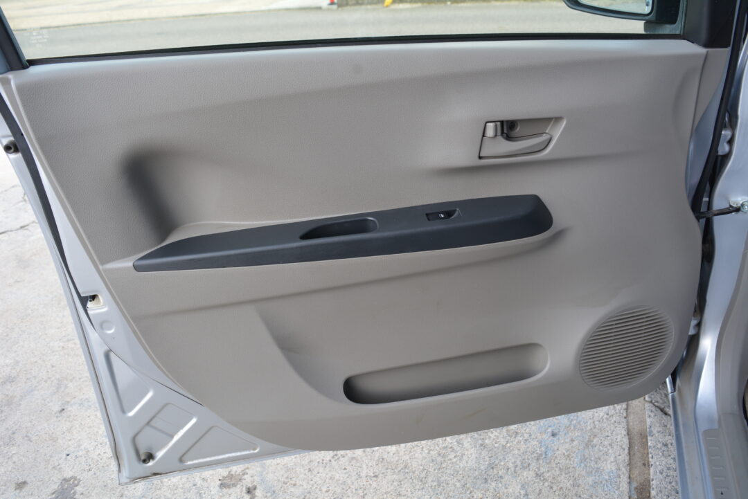 ミライース 1571