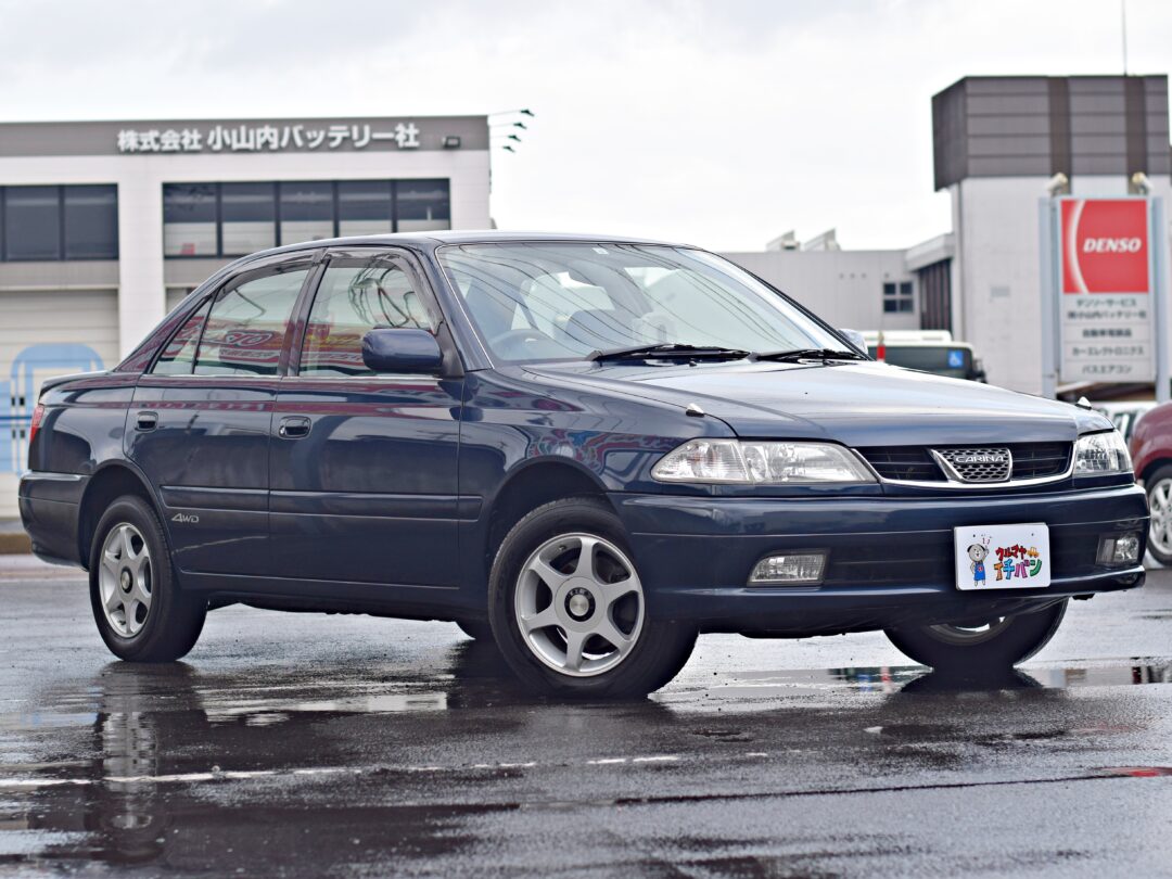 カリーナセダン 4716