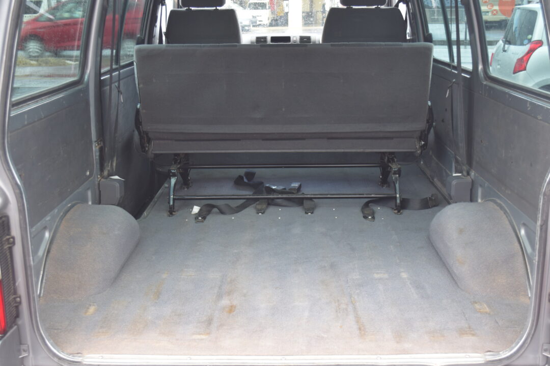 ボンゴバン 4368