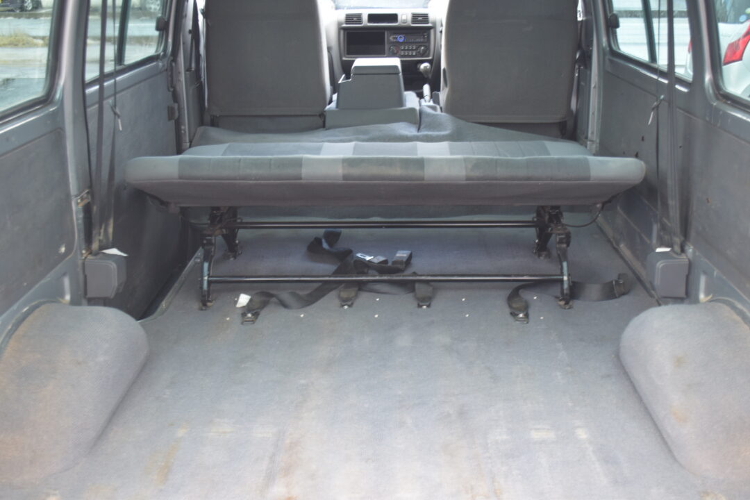 ボンゴバン 4368