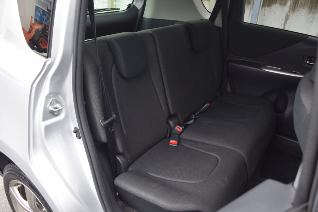 ラクティス 6824