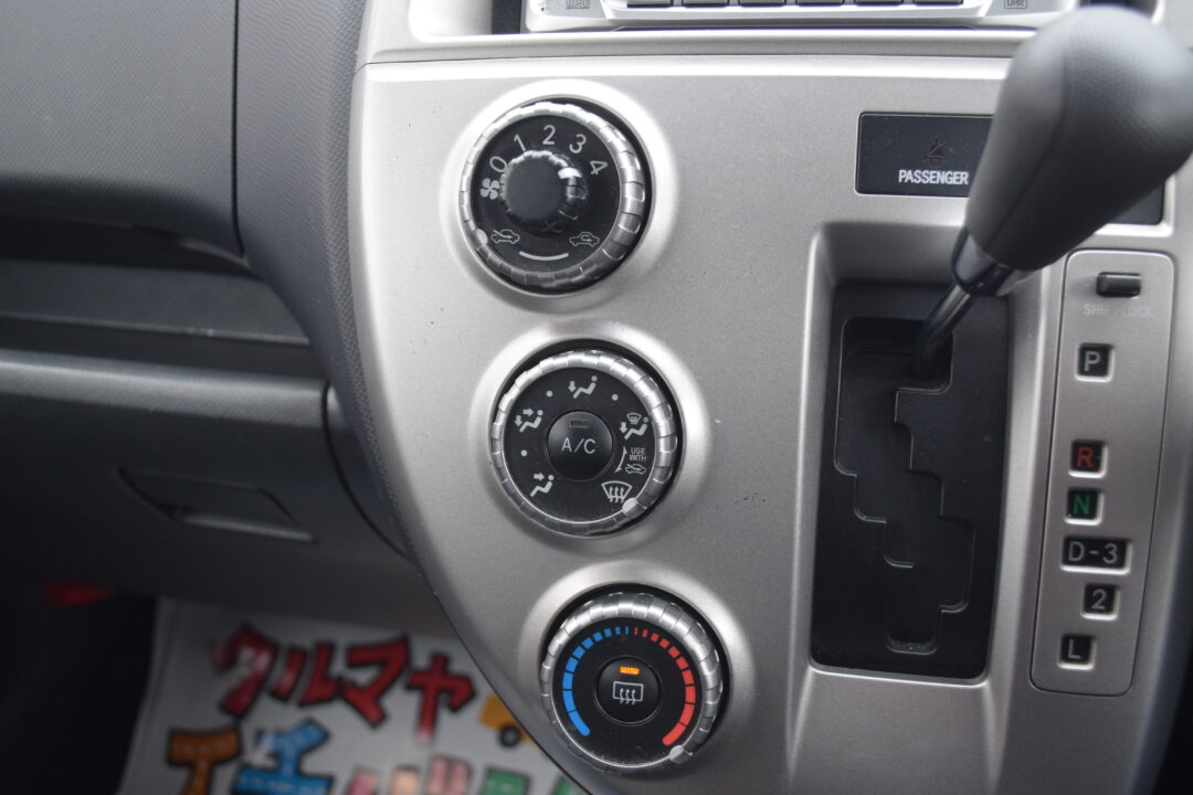 ラクティス 6824