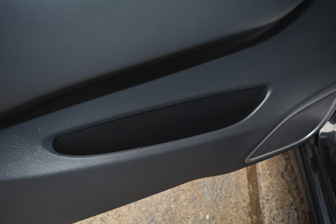 ワゴンRスティングレー 2036