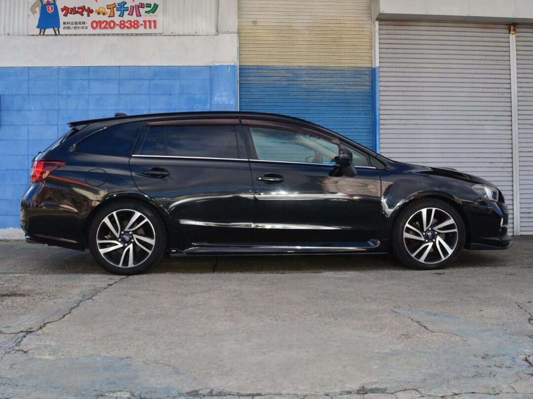 レヴォーグ 8283