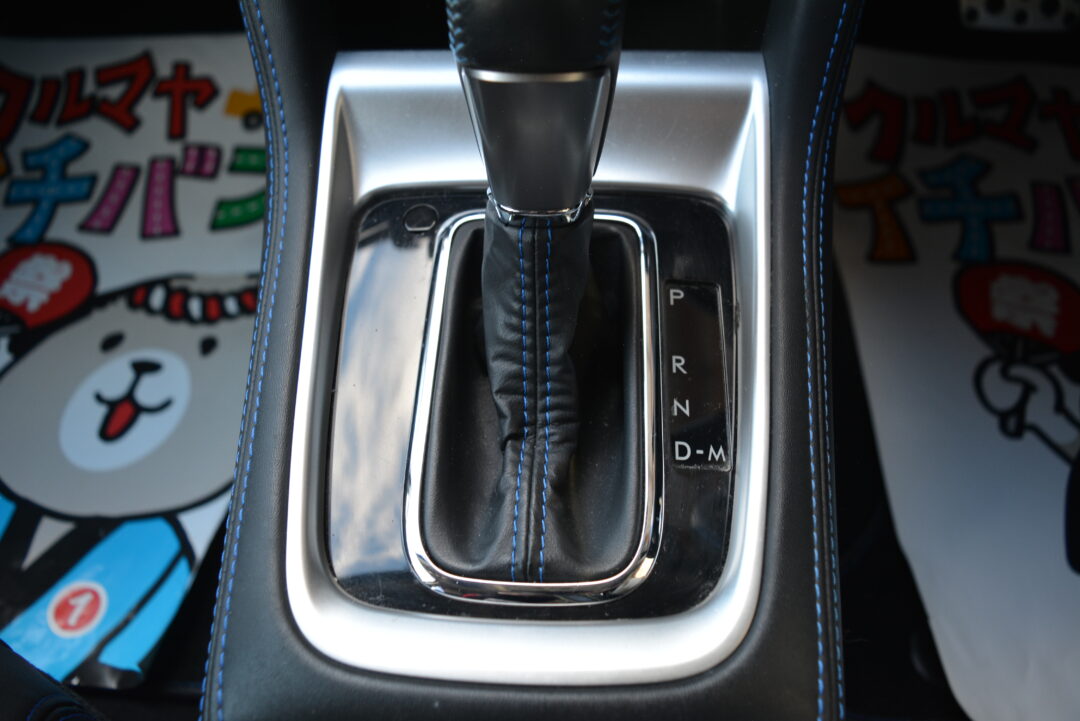 レヴォーグ 8283