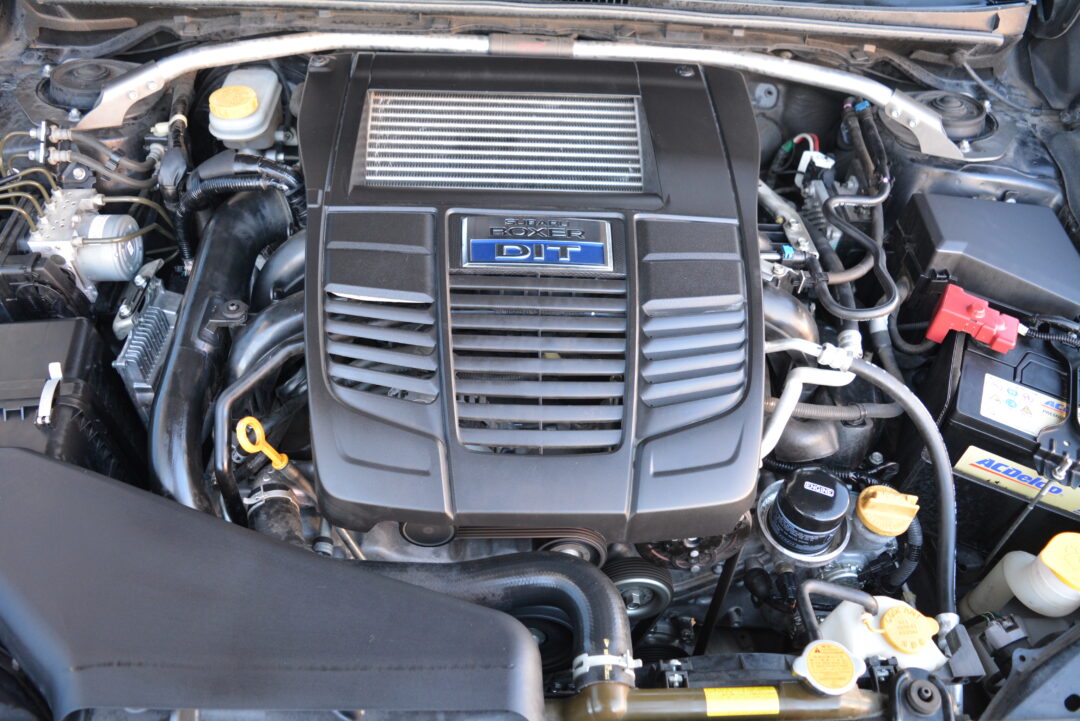 レヴォーグ 8283