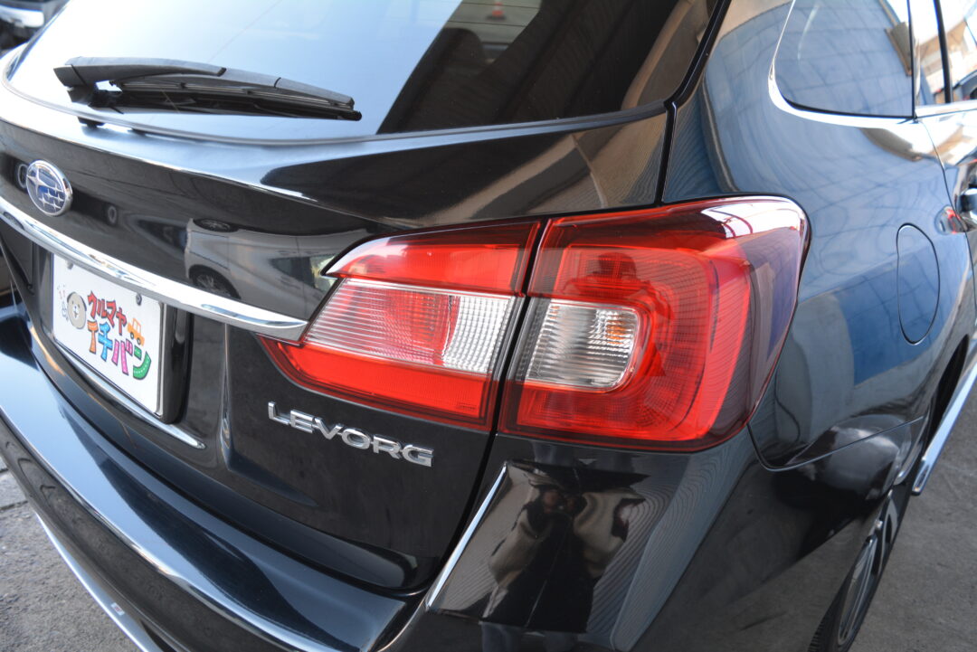 レヴォーグ 8283