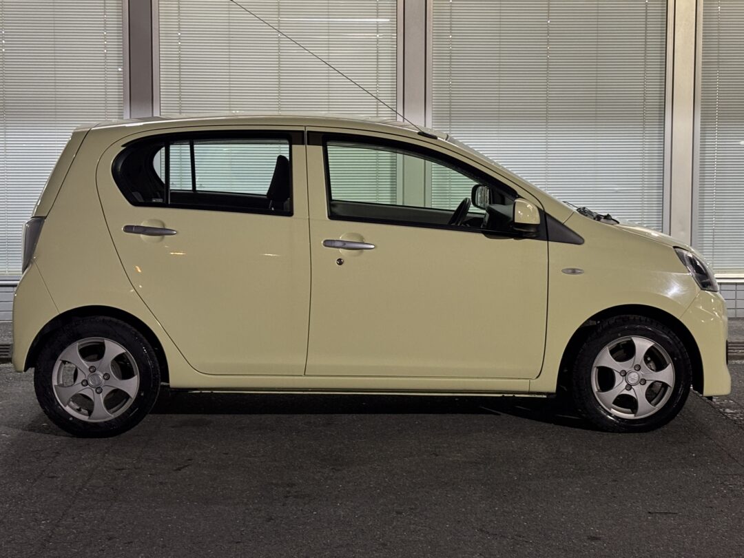 ミライース 7369