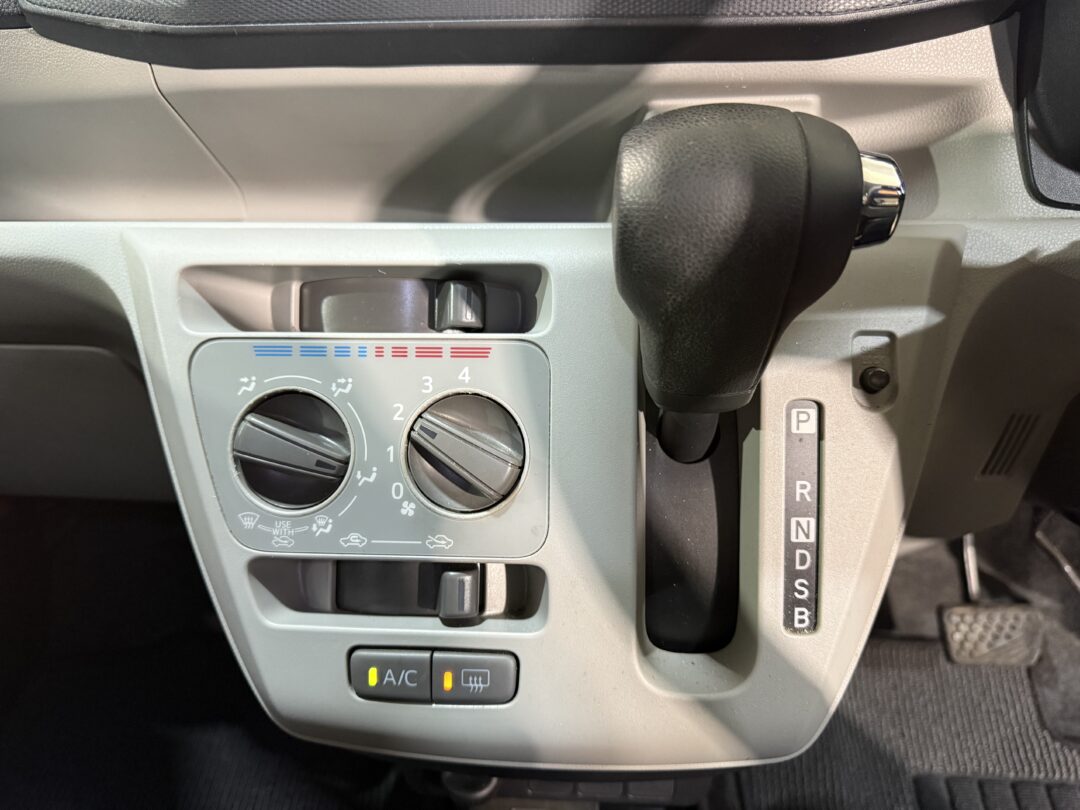 ミライース 6014