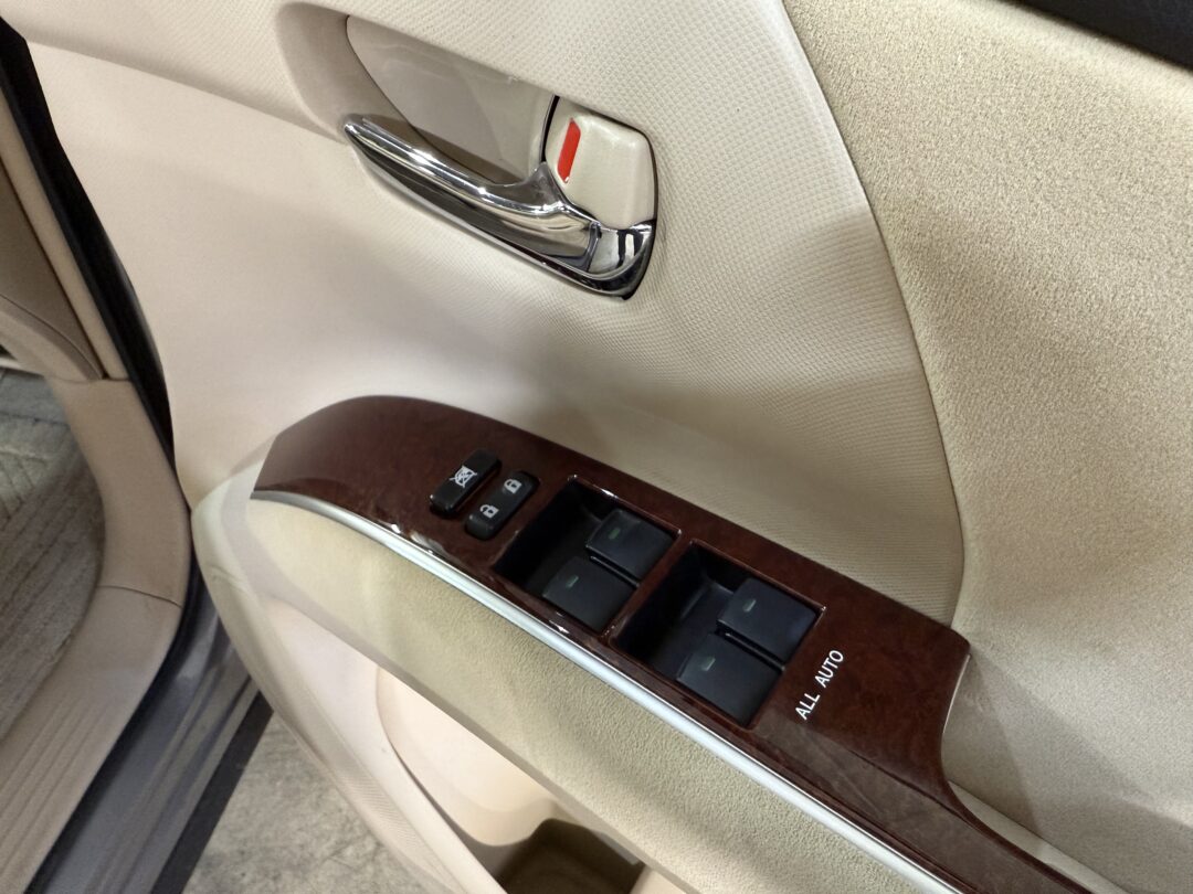 エスティマ 8202