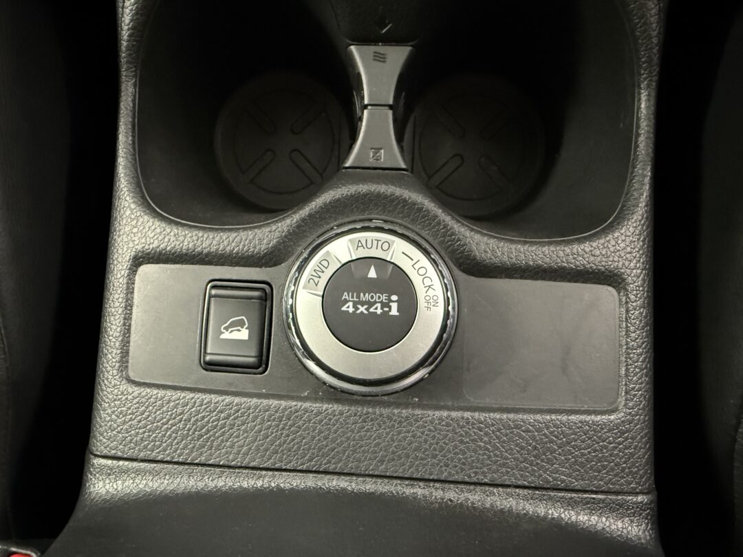 エクストレイル 8323