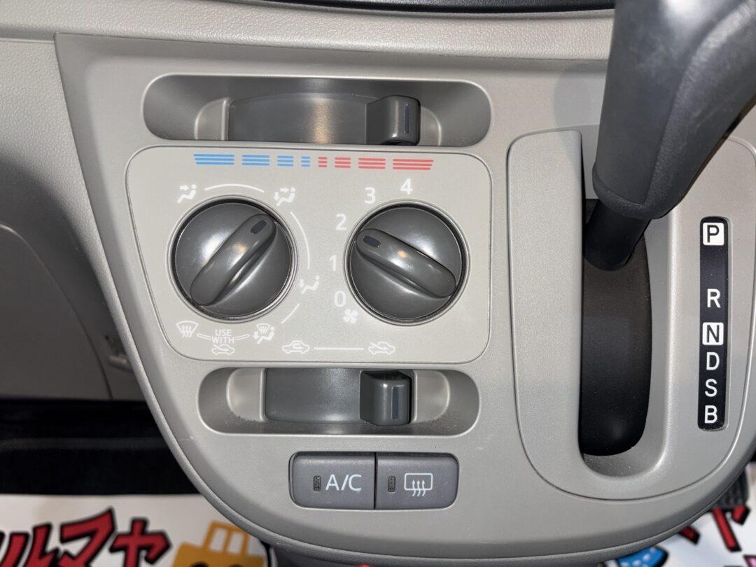 ミライース 7369