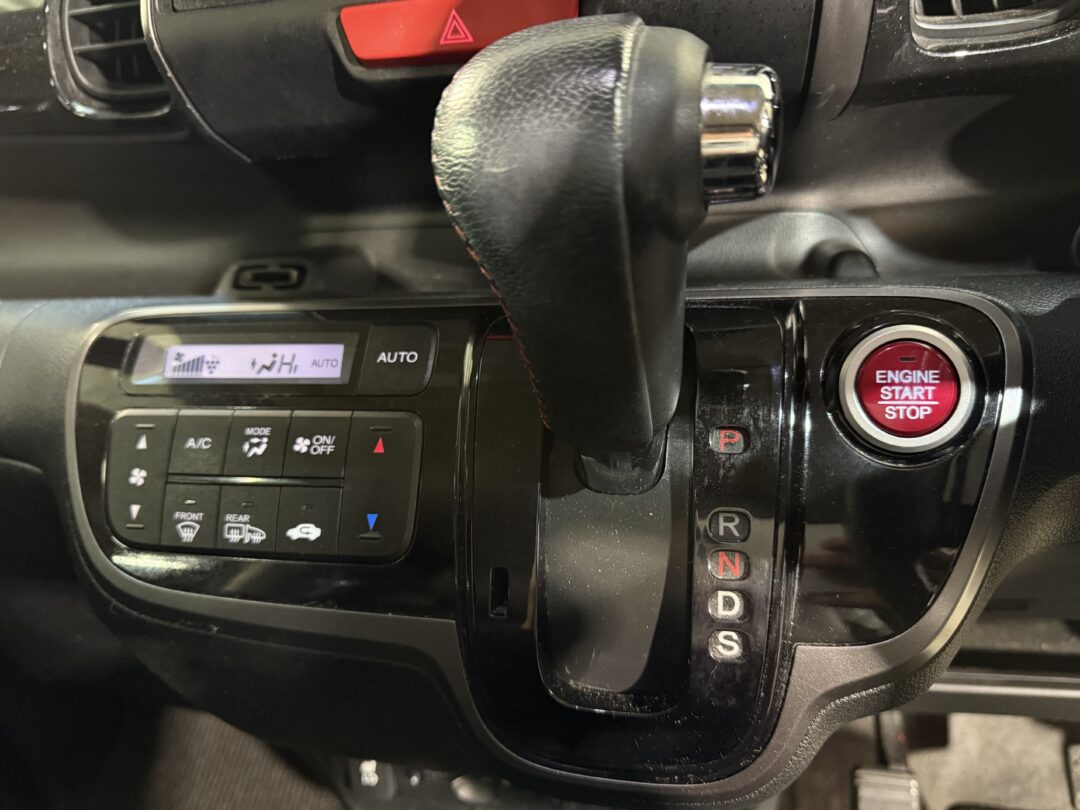 N-BOXカスタム 8973