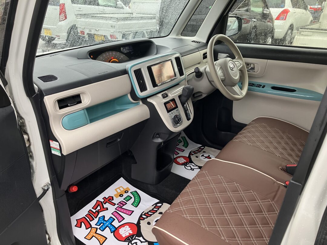 ムーヴキャンバス 5706