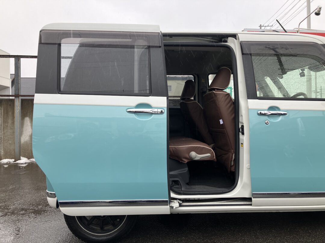 ムーヴキャンバス 5706