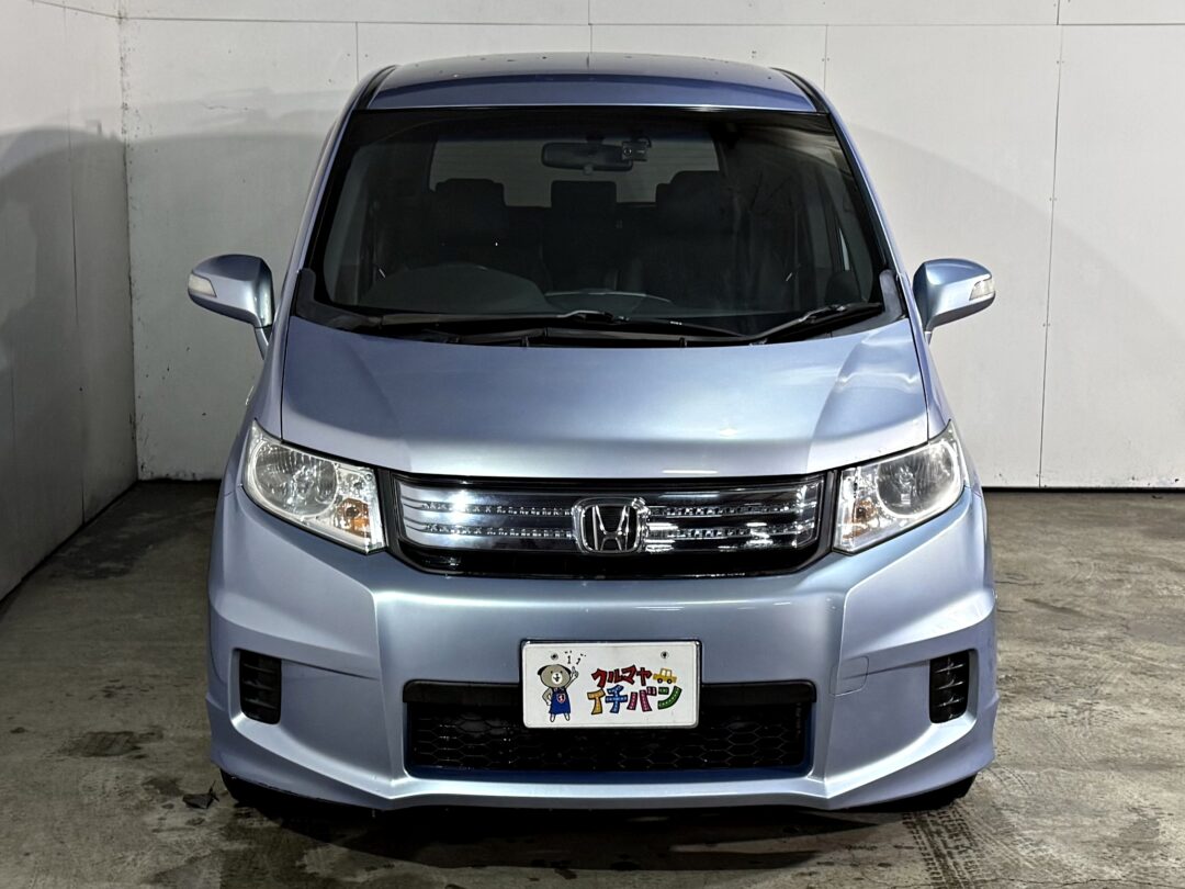 フリードスパイクハイブリッド8672