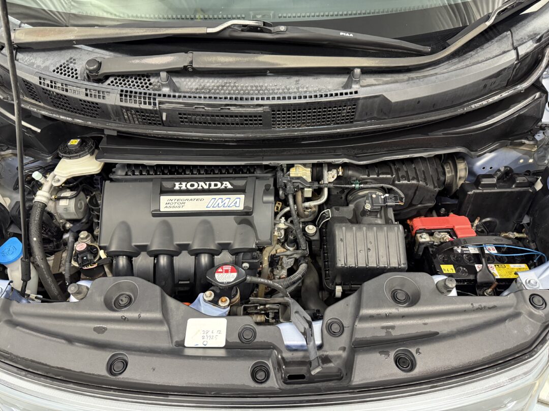 フリードスパイクハイブリッド8672