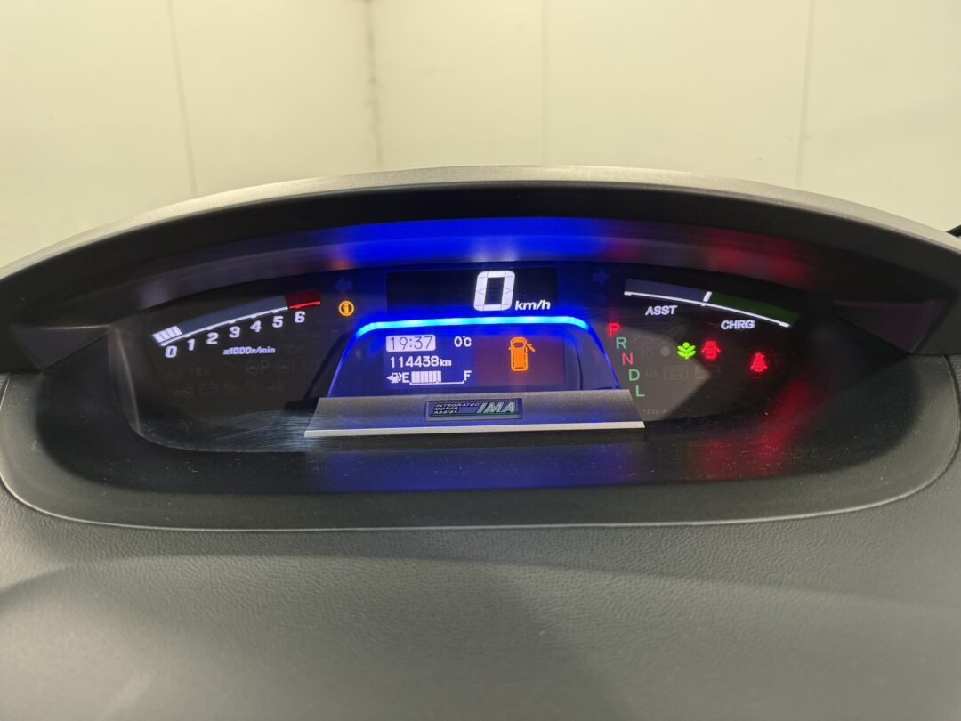 フリードスパイクハイブリッド8672