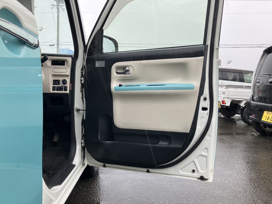 ムーヴキャンバス 5706