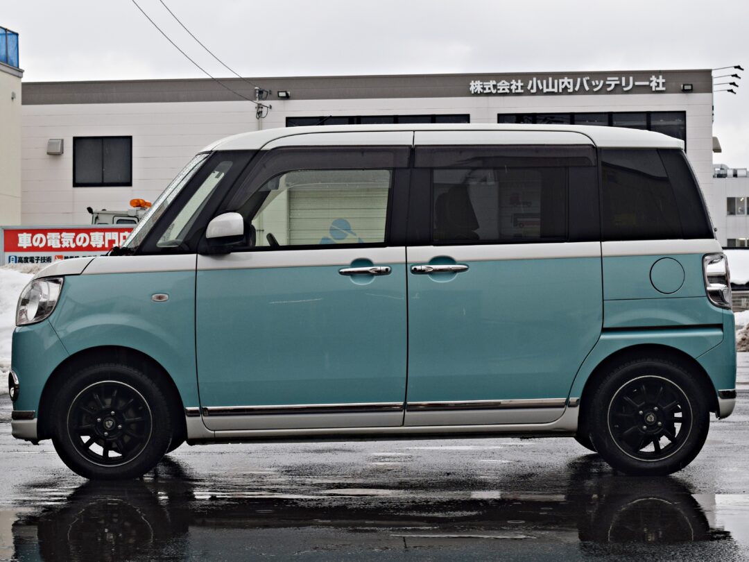 ムーヴキャンバス 5706