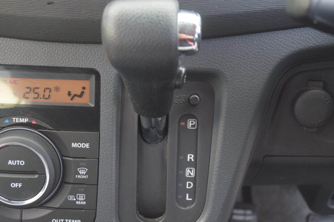 ワゴンRスティングレー 7496