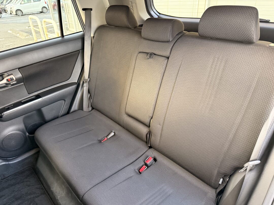 カローラルミオン 2134