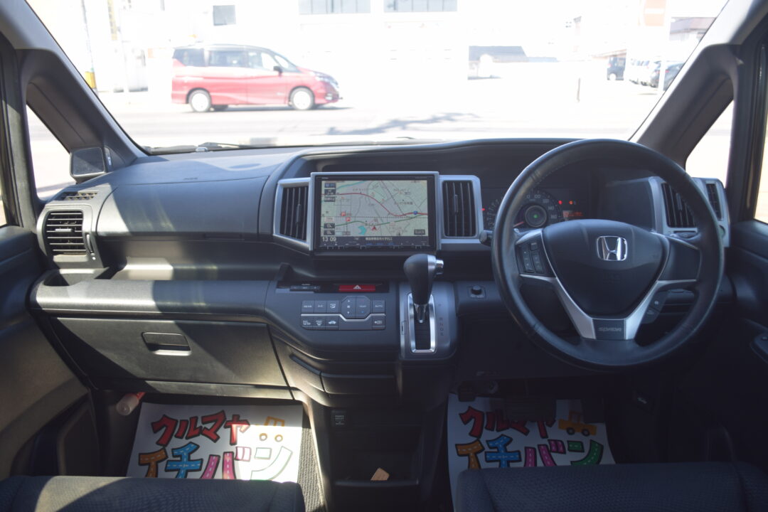 ステップワゴンスパーダ 7500