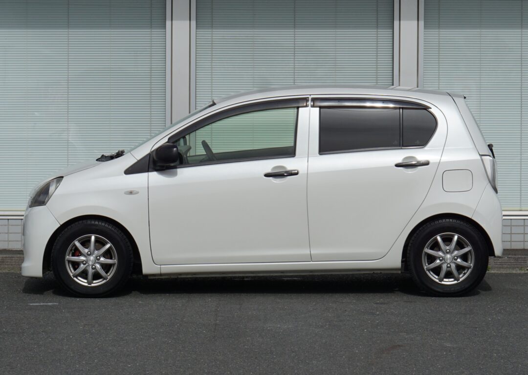 ミライース 1373