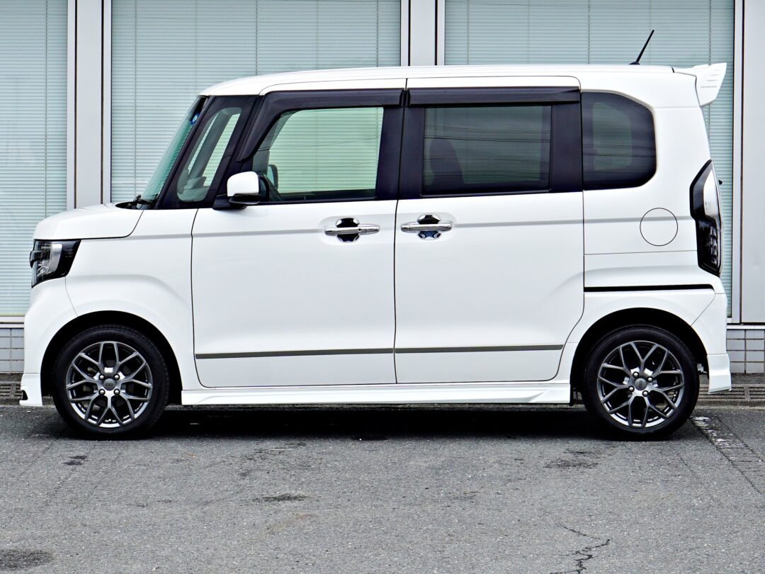 N-BOXカスタム 6126