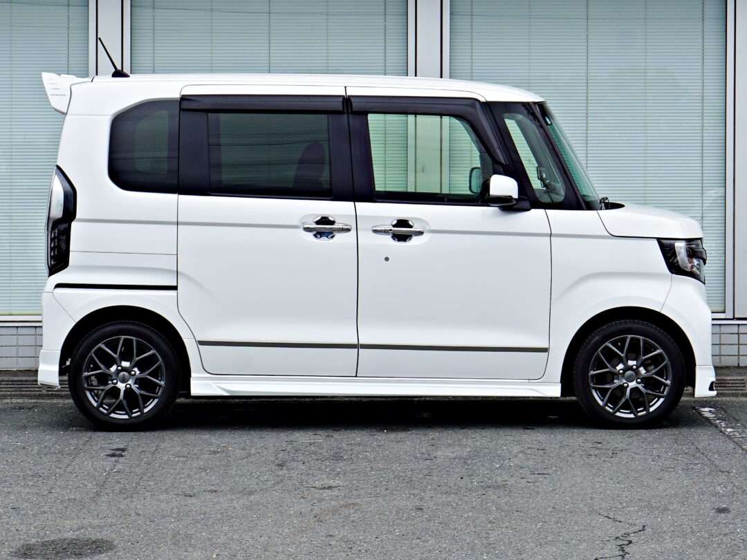 N-BOXカスタム 6126